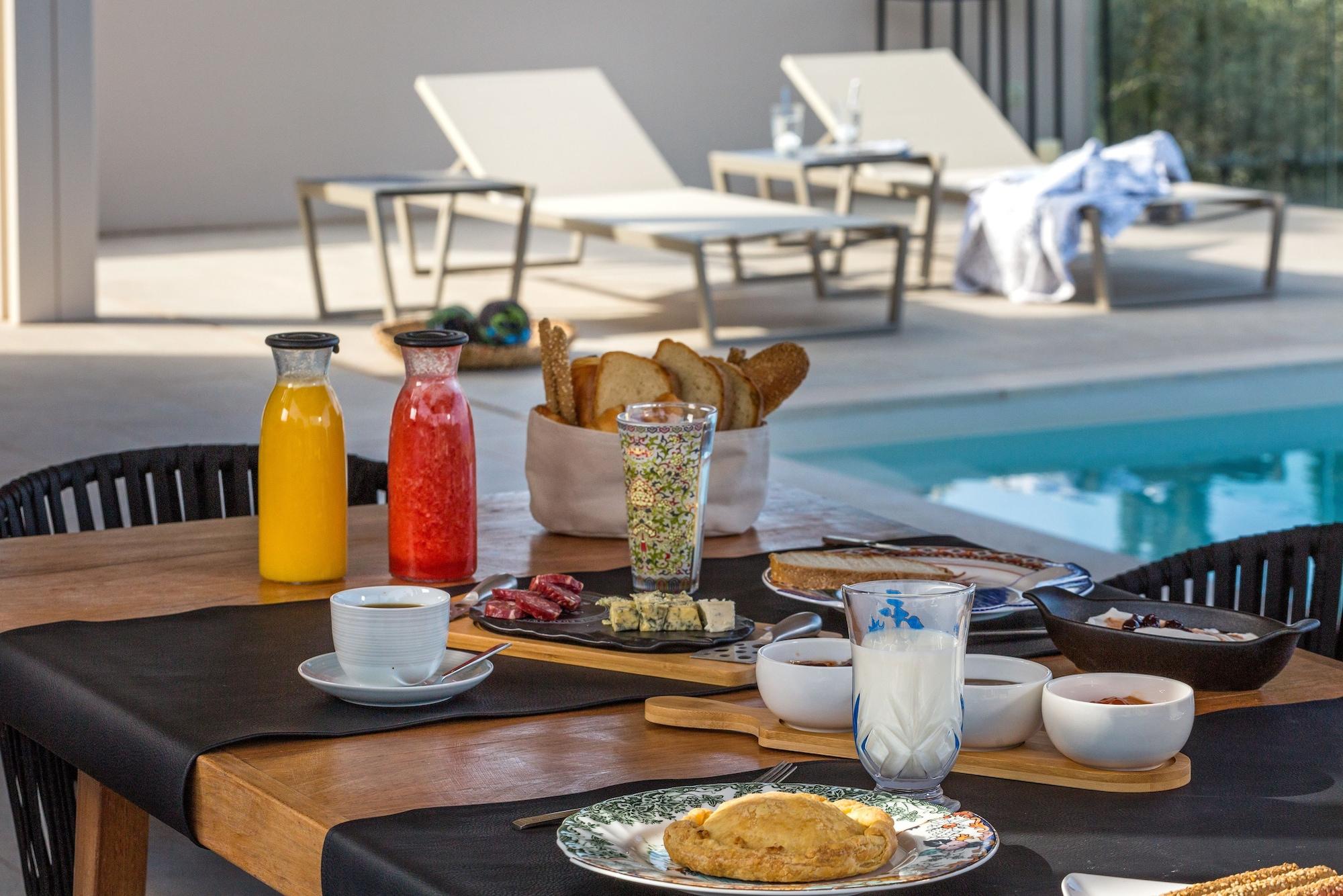 Art Blue Villas Tsoukaládhes Екстериор снимка